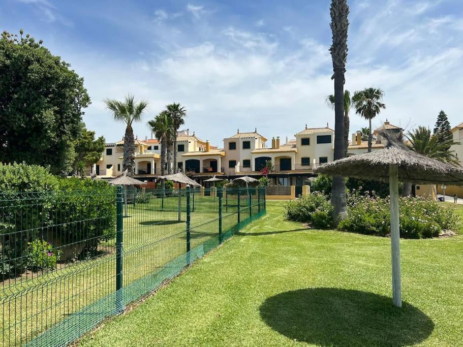 Апартаменти Mar De Plata Donkey - Piscina, Parking, Atlanterra Саара-де-лос-Атунес Екстер'єр фото